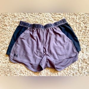 Women’s UA Shorts